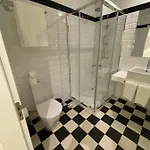 Pier House Apartment