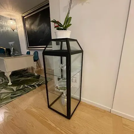 Pier House Apartment