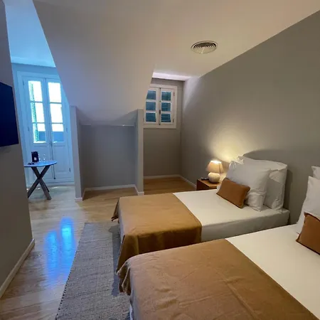Pier House Apartment *