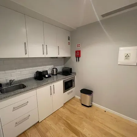 Pier House Apartment
